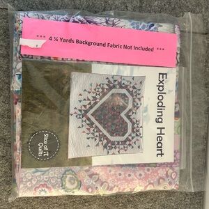 Exploding Heart Quilt Kit